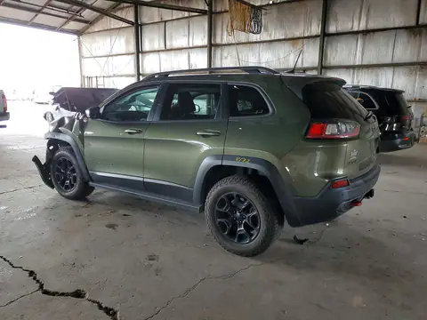 1C4PJMBN6LD528733 — 2020 Jeep Cherokee, фото 2 с аукциона Copart 14.10.2026, Передняя часть