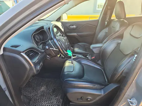 2020 Jeep Cherokee Latitude Plus VIN 1C4PJMLB2LD592076 фото 7