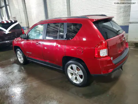 2012 Jeep Compass Latitude VIN 1C4NJCEB3CD602287 фото 2