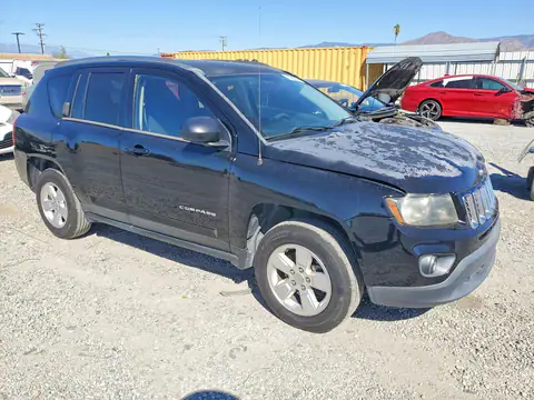 1C4NJCBA1ED696717 — 2014 Jeep Compass, фото 4 с аукциона Copart 14.10.2026, Передняя часть