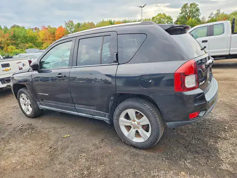 1C4NJDEB7ED730802 — 2014 Jeep Compass, фото 2 с аукциона Copart 29.09.2026, Мелкие вмятины и царапины