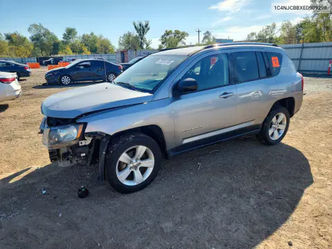 1C4NJCBBXED909298 — 2014 Jeep Compass, Передняя часть, фото до ремонта