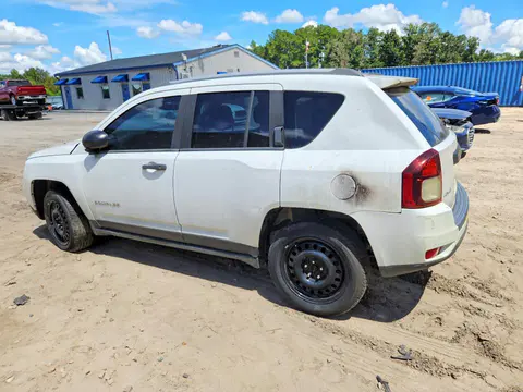 2015 JEEP COMPASS VIN 1C4NJDBB7FD417836 фото 2