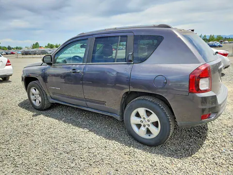 2016 Jeep Compass VIN 1C4NJCBA8GD547627 фото 2