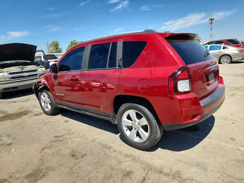 2016 Jeep Compass VIN 1C4NJCBA8GD670411 фото 2