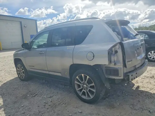 1C4NJDBB7GD772880 — 2016 Jeep Compass, фото 2 с аукциона Copart 02.10.2026, Задняя часть