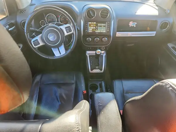 1C4NJDEB3GD809466 — 2016 Jeep Compass, Задняя часть (Rear End), фото до ремонта