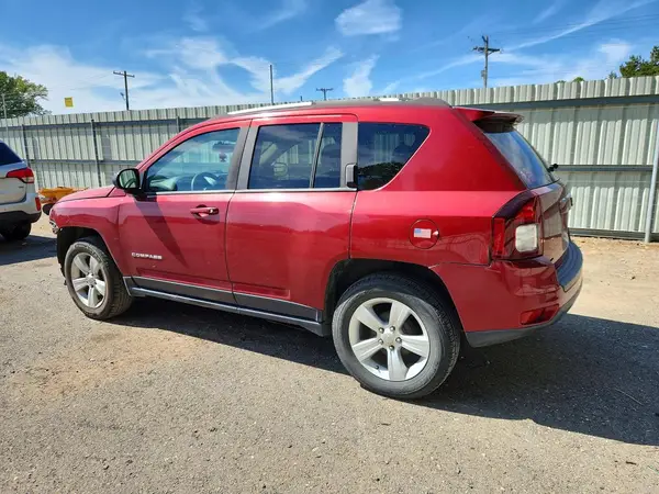 1C4NJCBA5GD705373 — 2016 Jeep Compass, фото 2 с аукциона Copart, Передняя часть