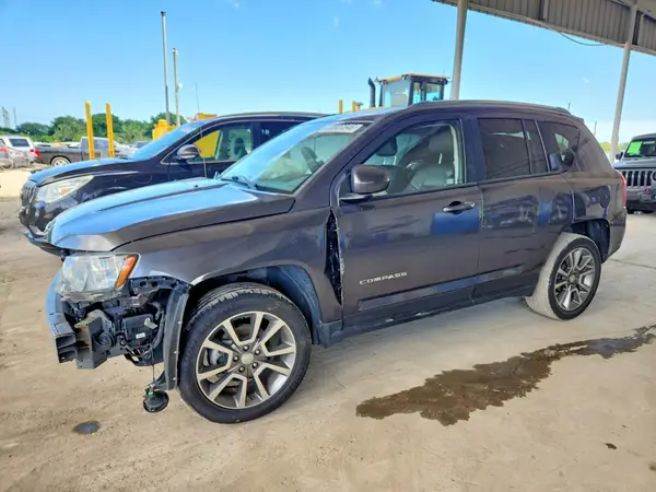 1C4NJCEA7GD785755 — 2016 Jeep Compass, Передняя часть (Front End), фото до ремонта