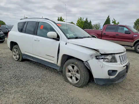 2017 Jeep Compass VIN 1C4NJCEB6HD182144 фото 4