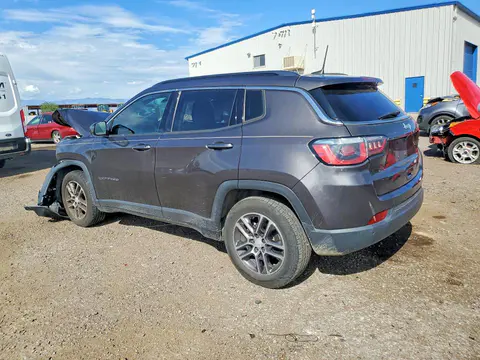 2017 Jeep Compass VIN 3C4NJCBB7HT632589 фото 2
