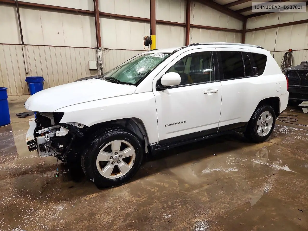 2017 Jeep Compass Latitude VIN 1C4NJCEA2HD207001 фото 1