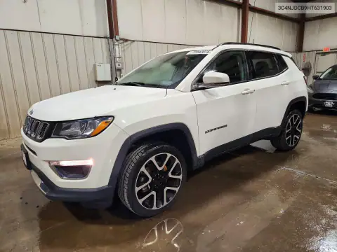 3C4NJDCB9HT631903 — 2017 Jeep Compass, Задняя часть, фото до ремонта