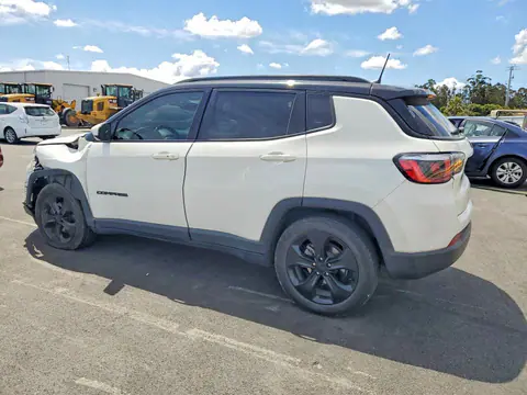 2018 Jeep Compass VIN 3C4NJCBB0JT502062 фото 2
