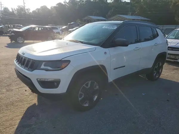 3C4NJDDB3JT270690 — 2018 Jeep Compass, Задняя часть (Rear End), фото до ремонта