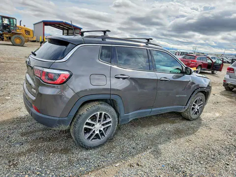 2018 Jeep Compass VIN 3C4NJDBB4JT470206 фото 3