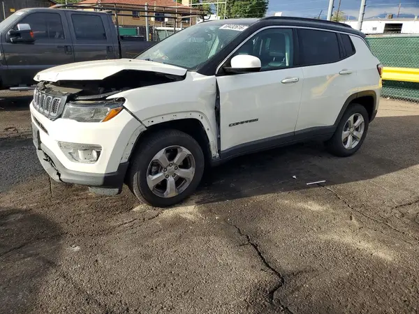3C4NJDBB3JT103510 — 2018 Jeep Compass, Передняя часть (Front End), фото до ремонта
