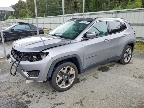 3C4NJCCB8JT362163 — 2018 Jeep Compass, Передняя часть (Front End), фото до ремонта