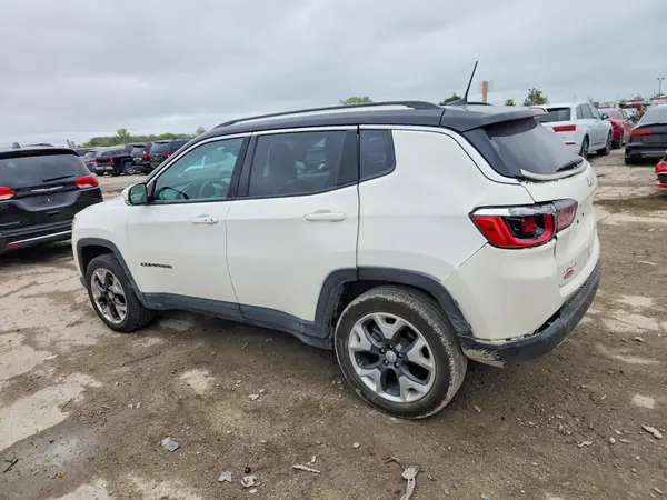 3C4NJDCB1JT299266 — 2018 Jeep Compass, фото 2 с аукциона Copart, Задняя часть