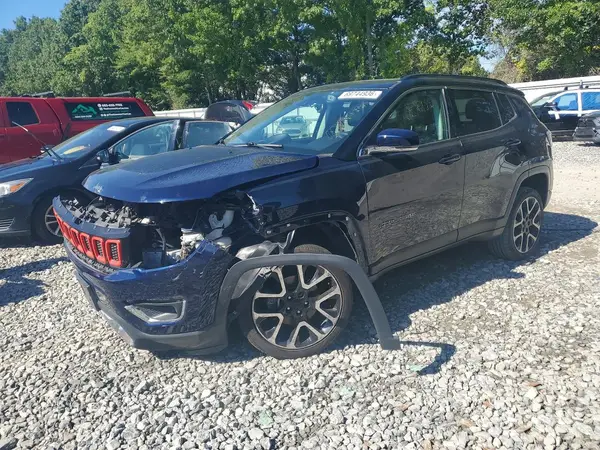 3C4NJDCB3JT131550 — 2018 Jeep Compass, Передняя часть (Front End), фото до ремонта