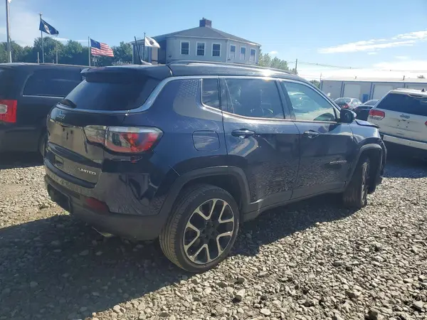 3C4NJDCB3JT131550 — 2018 Jeep Compass, фото 3 с аукциона Copart, Передняя часть