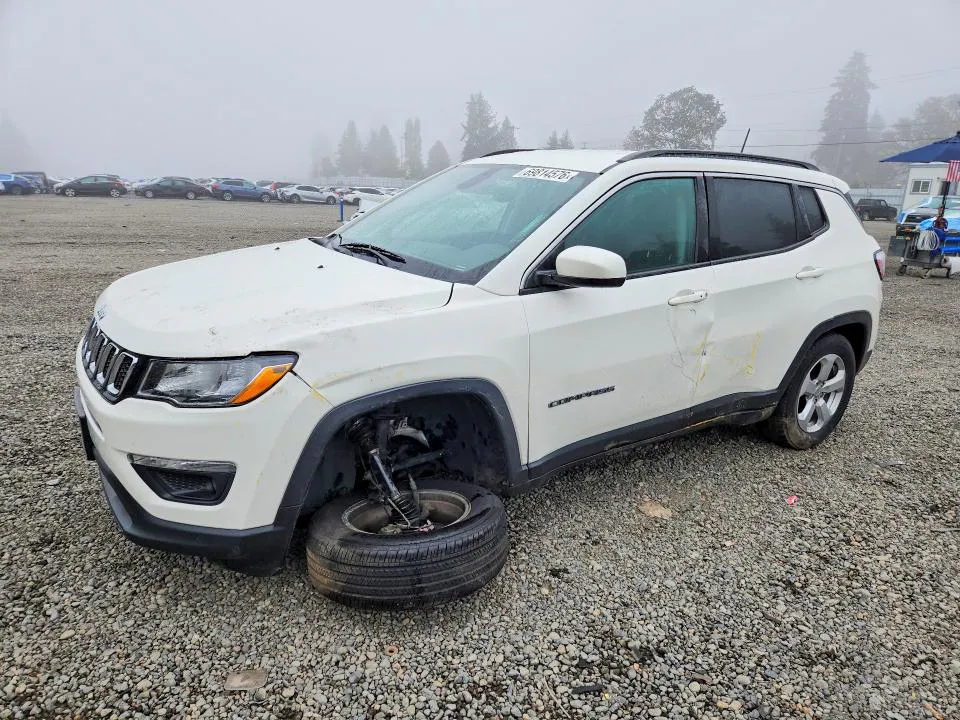 2018 Jeep Compass VIN 3C4NJCBB2JT303725 фото 1