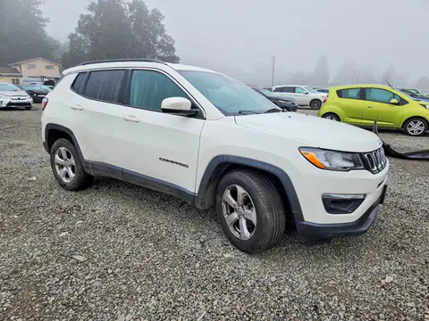 2018 Jeep Compass VIN 3C4NJCBB2JT303725 фото 4