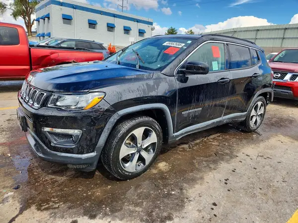 3C4NJCBB5JT271997 — 2018 Jeep Compass, Задняя часть (Rear End), фото до ремонта