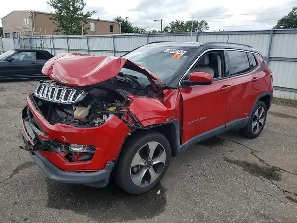 3C4NJDBB3JT131386 — 2018 Jeep Compass, Передняя часть (Front End), фото до ремонта