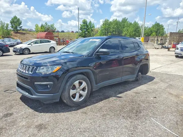 3C4NJCBB1KT636581 — 2019 Jeep Compass, Передняя часть (Front End), фото до ремонта