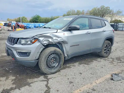 3C4NJDDB5KT790472 — 2019 Jeep Compass, Боковая часть (Side), фото до ремонта