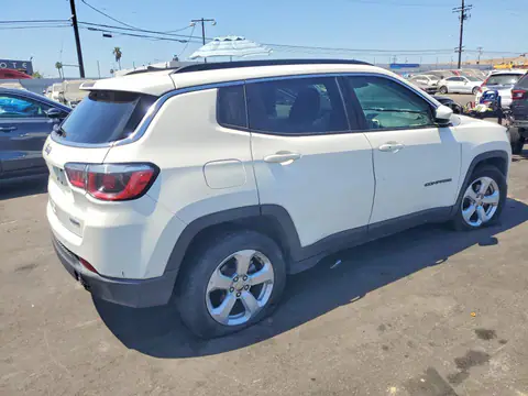 3C4NJCBB8KT844070 — 2019 Jeep Compass, фото 3 с аукциона Copart 30.09.2026, Боковая часть
