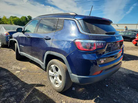 2019 JEEP COMPASS VIN 3C4NJDBB3KT767422 фото 2