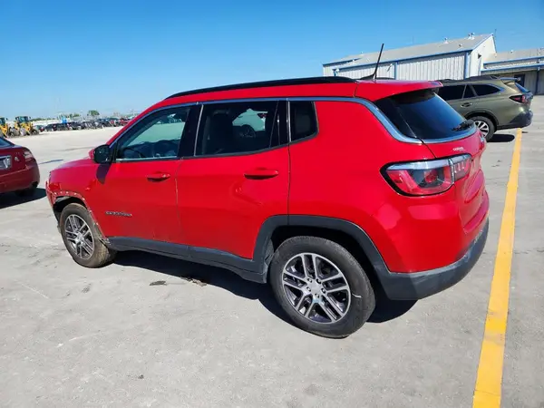 3C4NJCBB0KT692625 — 2019 Jeep Compass, фото 2 с аукциона Copart, Передняя часть