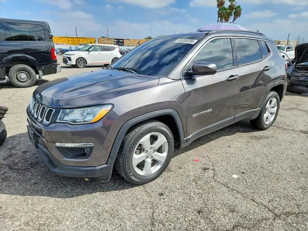 3C4NJCBB4KT750445 — 2019 Jeep Compass, Передняя часть (Front End), фото до ремонта