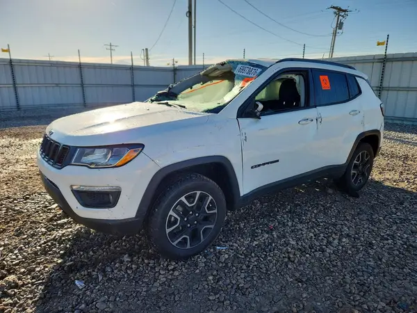 3C4NJDAB6KT703022 — 2019 Jeep Compass, Опрокидывание (Rollover), фото до ремонта