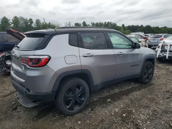 3C4NJDBB9KT593064 — 2019 Jeep Compass, фото 3 с аукциона Copart, Задняя часть