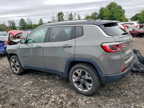 3C4NJDCB3KT690310 — 2019 Jeep Compass, фото 2 с аукциона Copart, Передняя часть