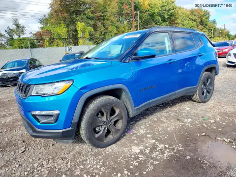 3C4NJDBB5KT711840 — 2019 Jeep Compass, Задняя часть, фото до ремонта