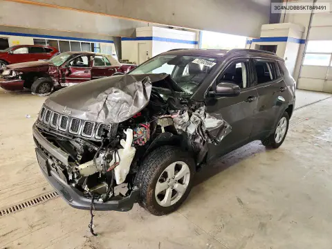 3C4NJDBB5KT849491 — 2019 Jeep Compass, Передняя часть, фото до ремонта