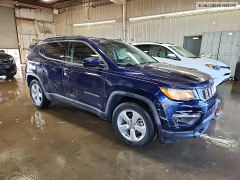 2019 Jeep Compass Latitude VIN 3C4NJCBB9KT852095 фото 4
