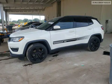 2019 Jeep Compass Latitude VIN 3C4NJCBB3KT833235 фото 1
