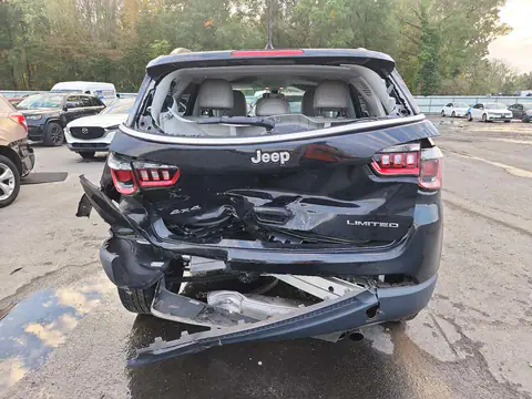 3C4NJDCB7KT811100 — 2019 Jeep Compass, Задняя часть, фото до ремонта