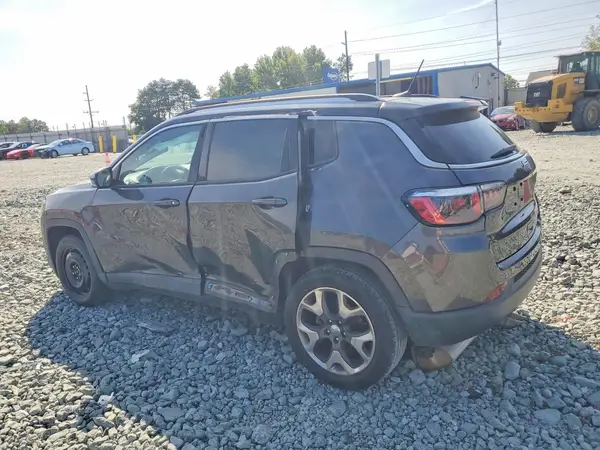 3C4NJCCB6LT211146 — 2020 Jeep Compass, фото 2 с аукциона Copart, Боковая часть