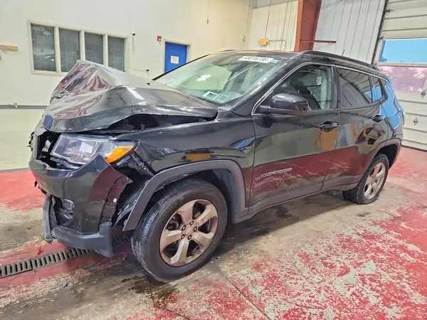 3C4NJDBB5LT133420 — 2020 Jeep Compass, Передняя часть (Front End), фото до ремонта