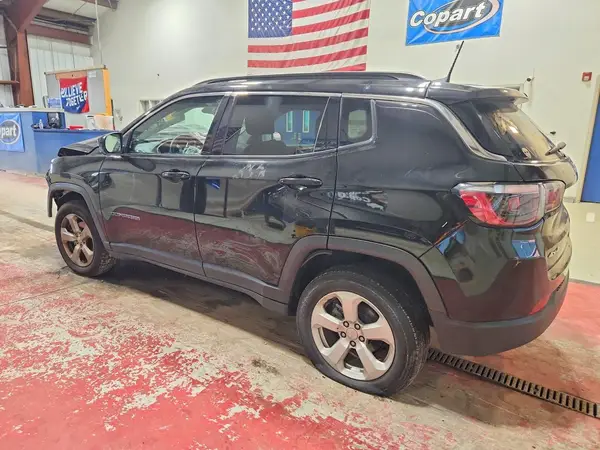 2020 JEEP COMPASS VIN 3C4NJDBB5LT133420 фото 2