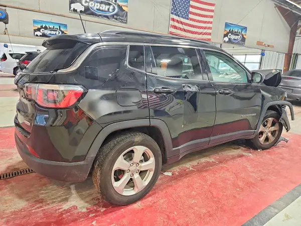 2020 JEEP COMPASS VIN 3C4NJDBB5LT133420 фото 3
