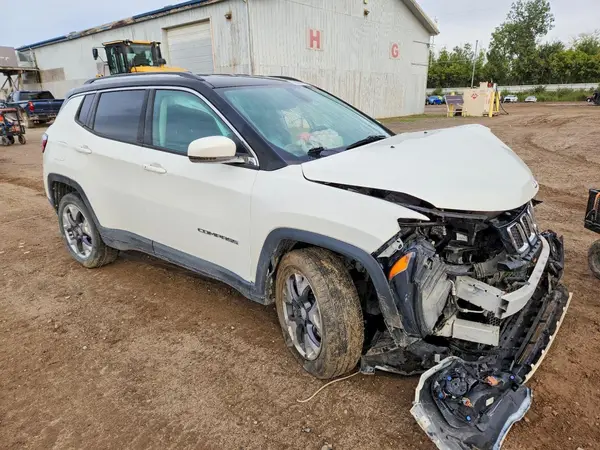 3C4NJDCB0LT159924 — 2020 Jeep Compass, фото 4 с аукциона Copart 21.10.2026, Передняя часть