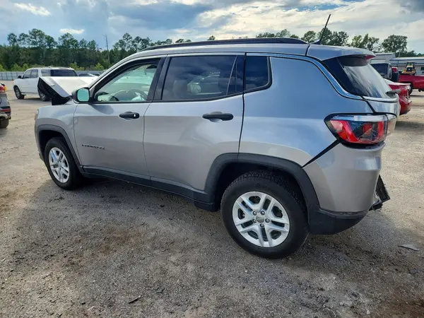 3C4NJCAB8LT191016 — 2020 Jeep Compass, фото 2 с аукциона Copart, Передняя часть