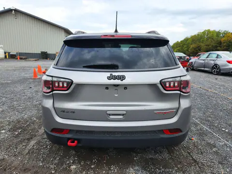 3C4NJDDBXLT202891 — 2020 Jeep Compass, Передняя часть, фото до ремонта